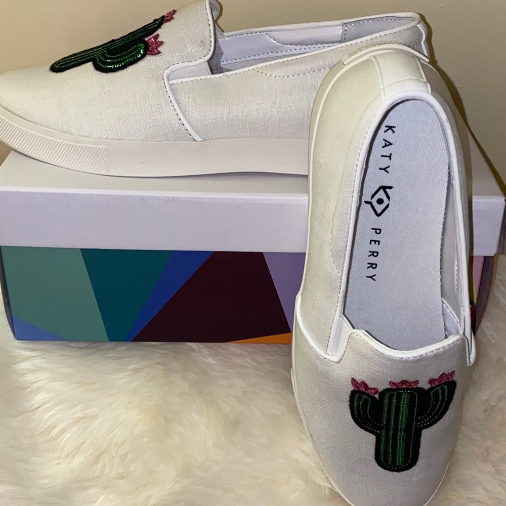 Katy Perry Cactus Sequins Slip-on Sneakers  Size 7.5 White - Picture 5 of 10